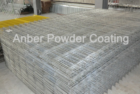 Welded wire mesh before powder application